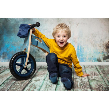 Bicicleta de aprendizaje Avión de papel azul