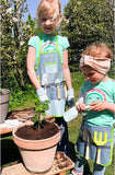 Delantal Infantil de Jardinería con Herramientas. Juego al Aire Libre Montessori