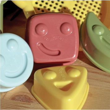 4 Moldes eco de caritas para arena